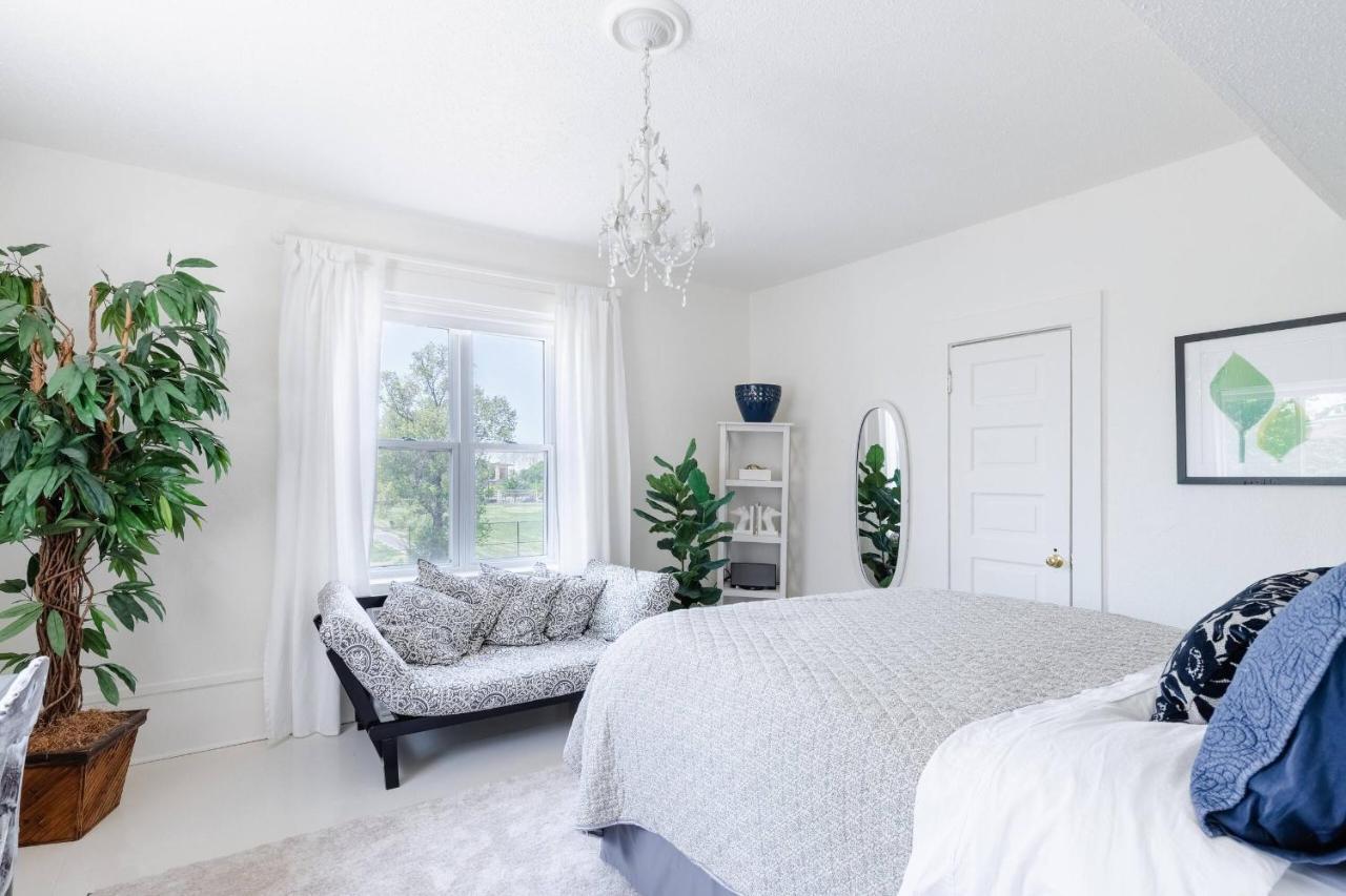 Boutique Apartment In 1905 Victorian Home - Plaza - Westport 캔자스시티 외부 사진